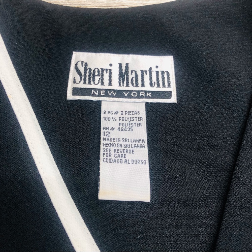 Sheri Martin New York Black White Sleeveless Top - Picture 13 of 16
